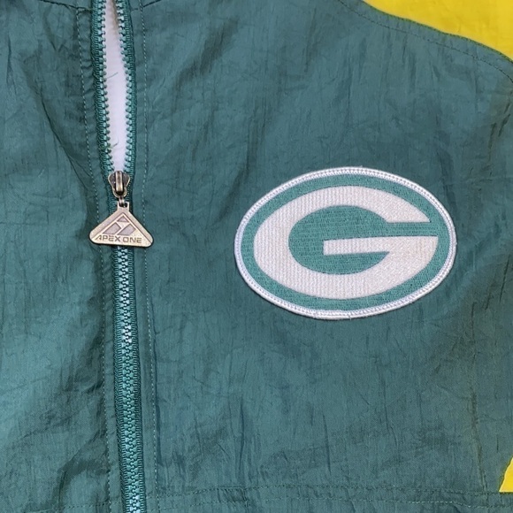 NFL Apex-One Vintage Green Bay Packers Spell Out Quilt Lined Jacket - Picture 3 of 10